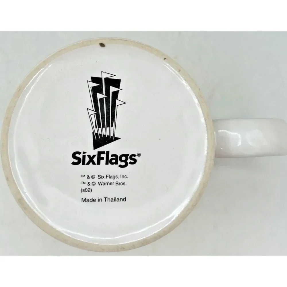 Vintage 1998 Six Flags Exclusive Looney Toons Tweety Bird Warner Brothers Coffee